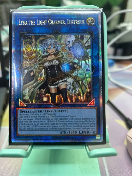 INFO-AE106 LYNA THE LIGHT CHARMER, LUSTROUS 照耀的光靈使 萊娜